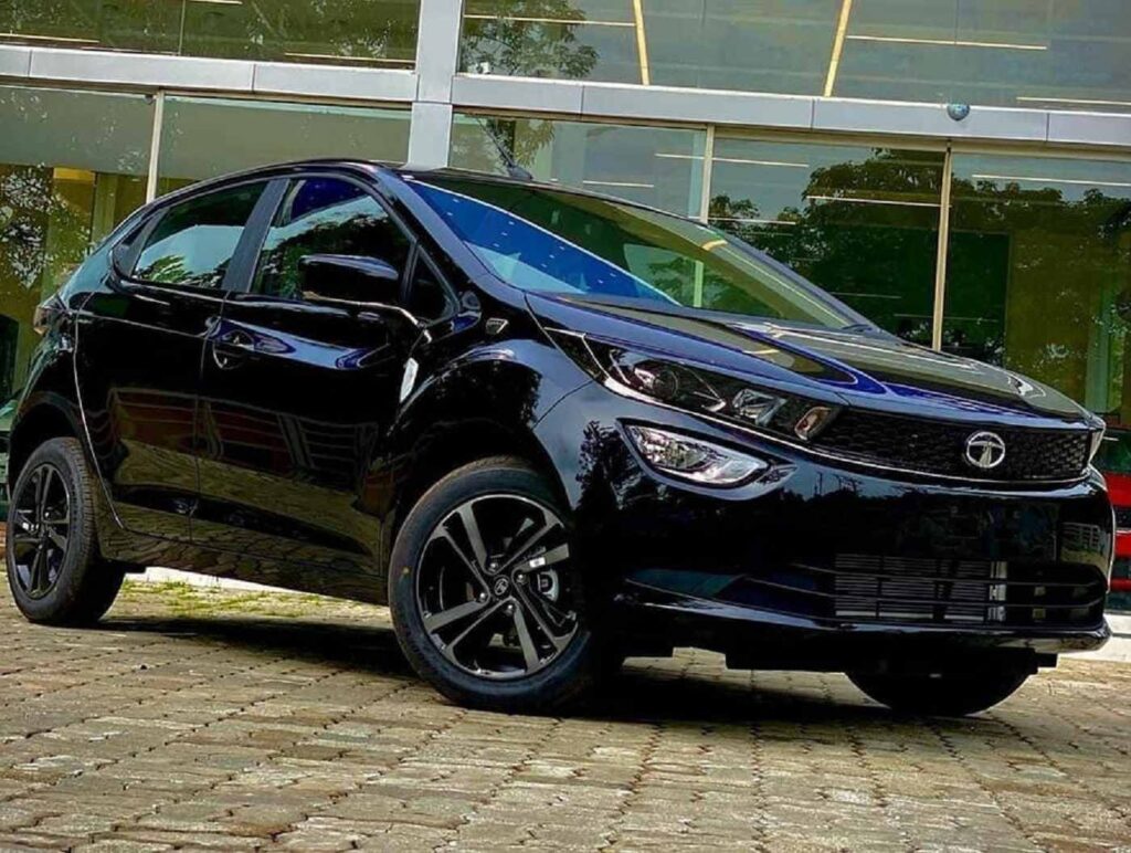 Tata Altroz iCNG 2025 Review
